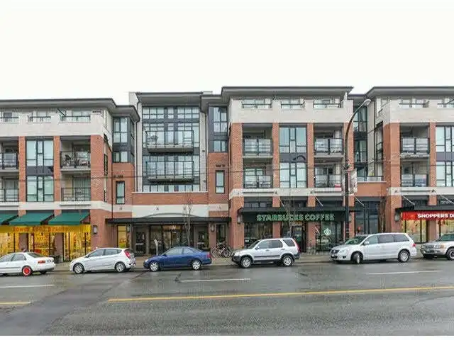 320 4550 FRASER STREET - photo 2 of 28