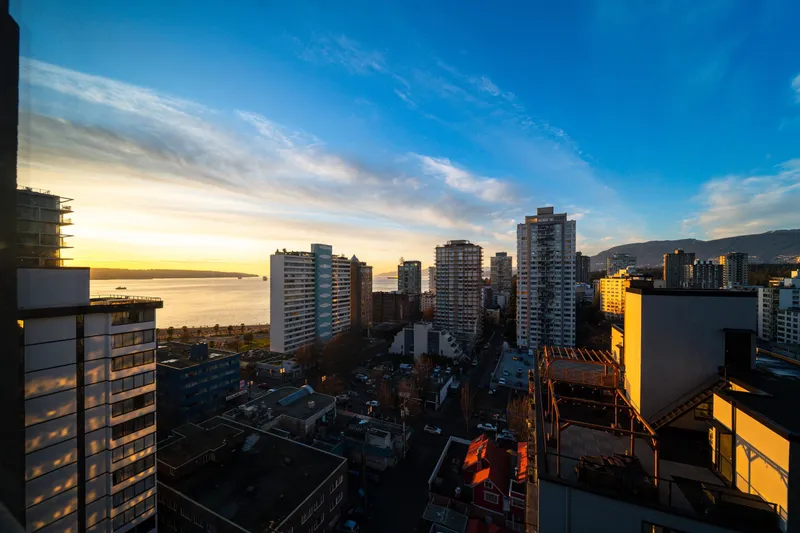 1501 1740 COMOX STREET - photo 1 of 25