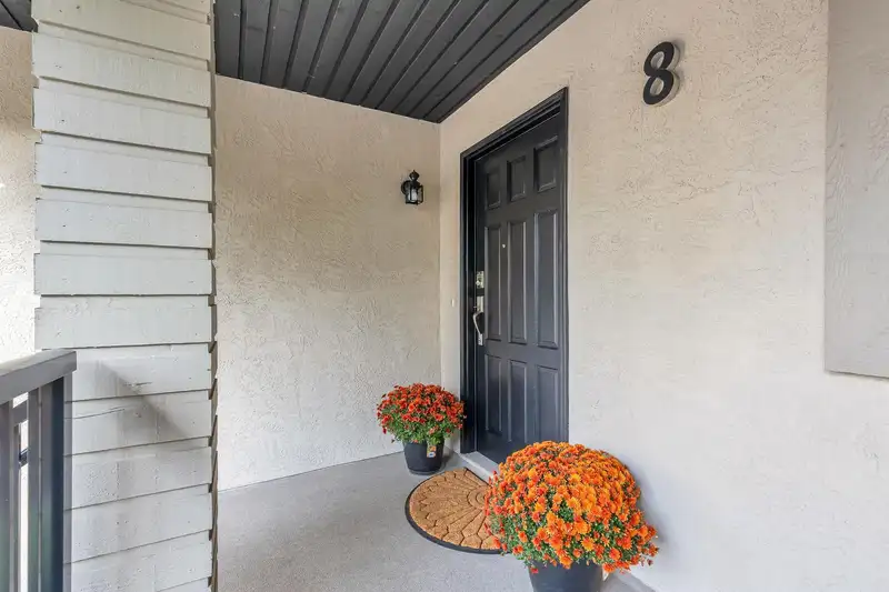 8 33136 MILL LAKE ROAD - photo 1 of 31