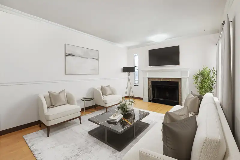 173 10077 156 STREET - photo 2 of 33