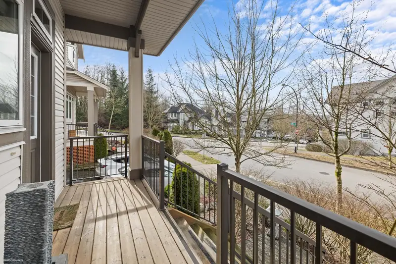 7016 178 STREET - photo 3 of 24