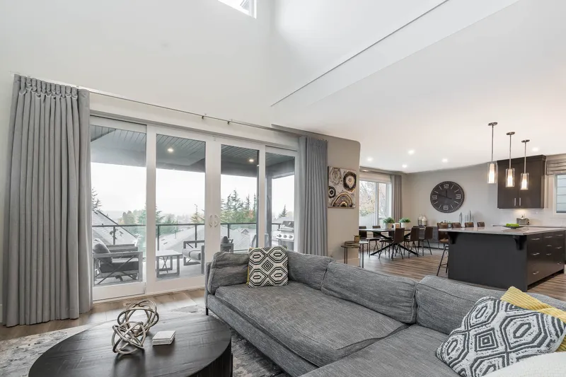 40 4295 OLD CLAYBURN ROAD - photo 2 of 25