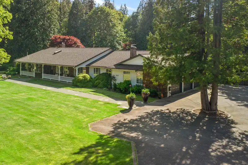 433 202ND STREET - photo 1 of 40