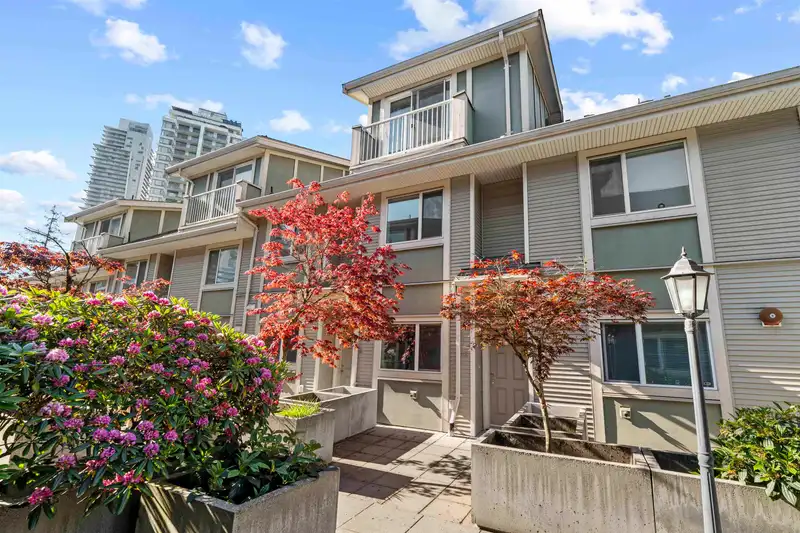13 621 LANGSIDE AVENUE - photo 1 of 26