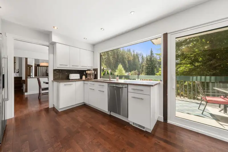 2086 RIVERGROVE PLACE - photo 2 of 40