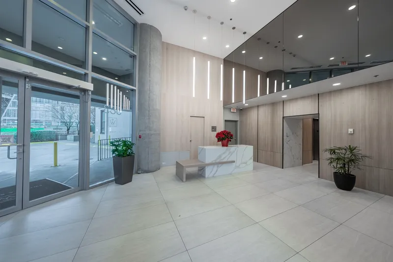 506 583 BEACH CRESCENT - photo 1 of 23