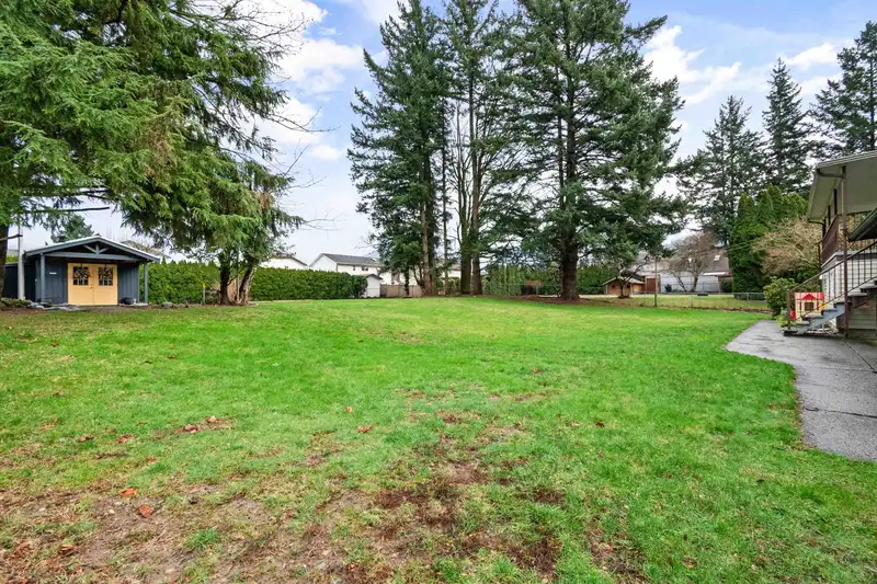 5896 CARTER ROAD - photo 3 of 34