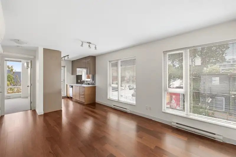 307 1808 W 3RD AVENUE - photo 3 of 29