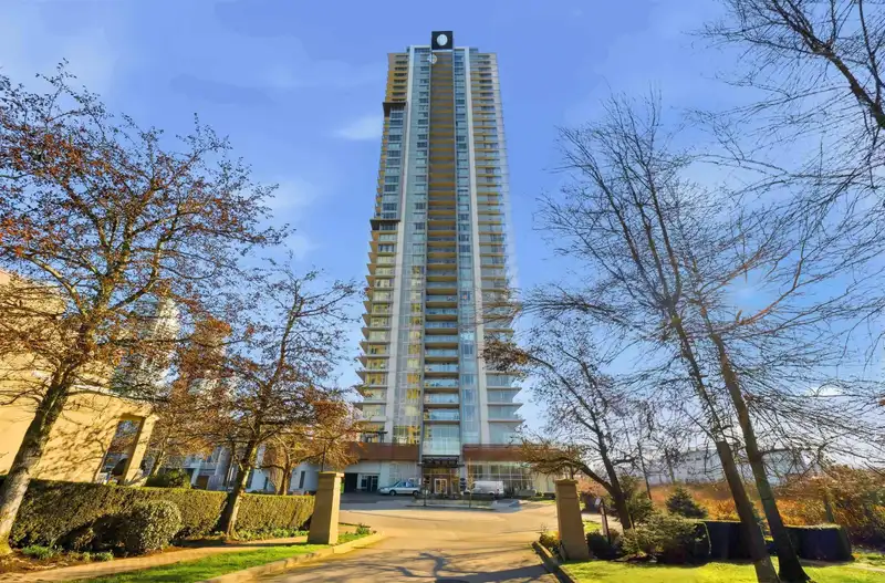 606 2388 MADISON AVENUE - photo 1 of 15