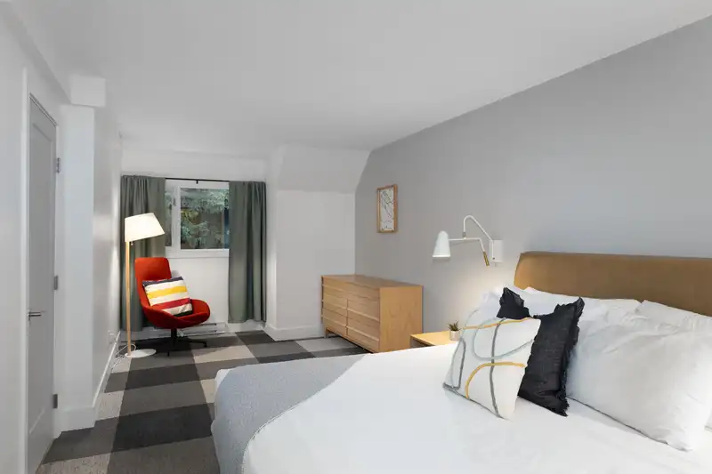 302 4365 NORTHLANDS BOULEVARD - photo 4 of 17