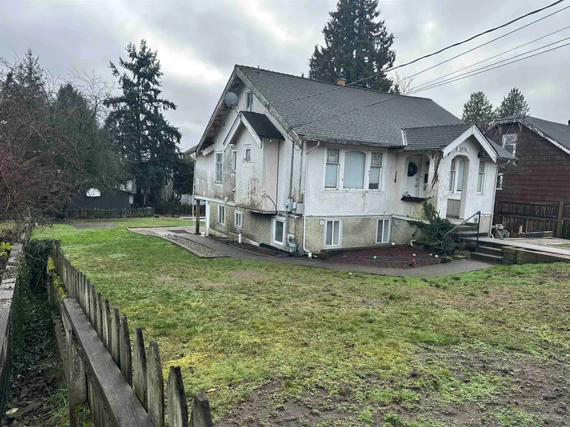 1416 EIGHTH AVENUE - photo 4 of 4