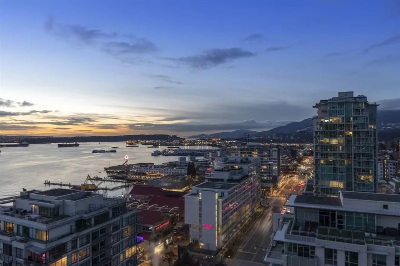 2107 188 E ESPLANADE - photo 1 of 25