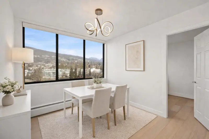 703 2167 BELLEVUE AVENUE - photo 3 of 16