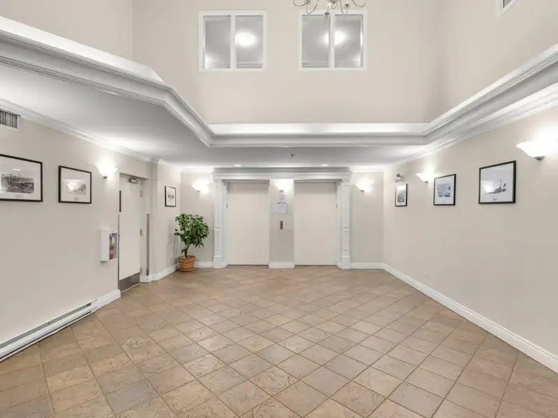 413 128 W 8TH STREET - photo 2 of 36