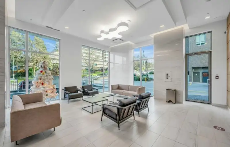 2908 5515 BOUNDARY ROAD - photo 2 of 20