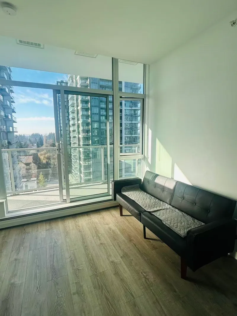 1301 13350 CENTRAL AVENUE - photo 1 of 19