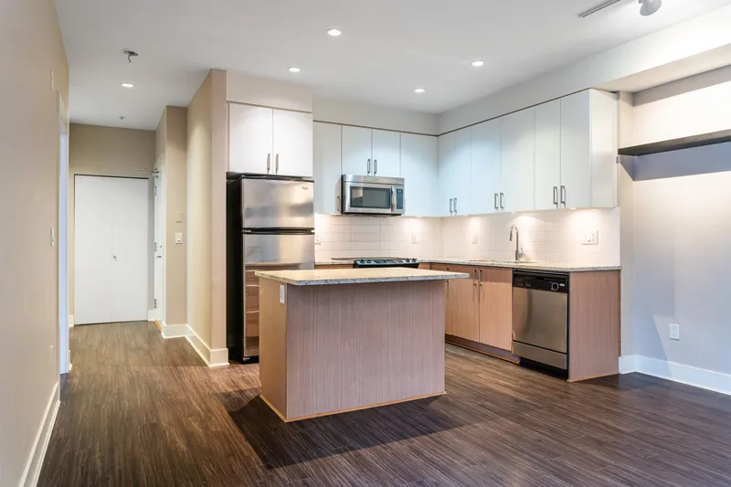 109 55 EIGHTH AVENUE - photo 1 of 25