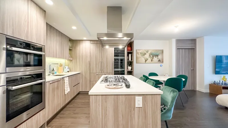 407 1768 COOK STREET - photo 3 of 24