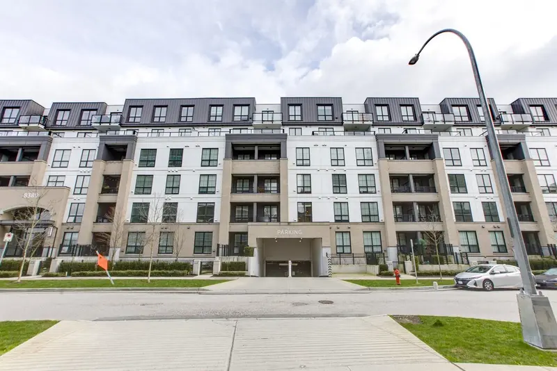 109 8380 200A STREET - photo 2 of 25