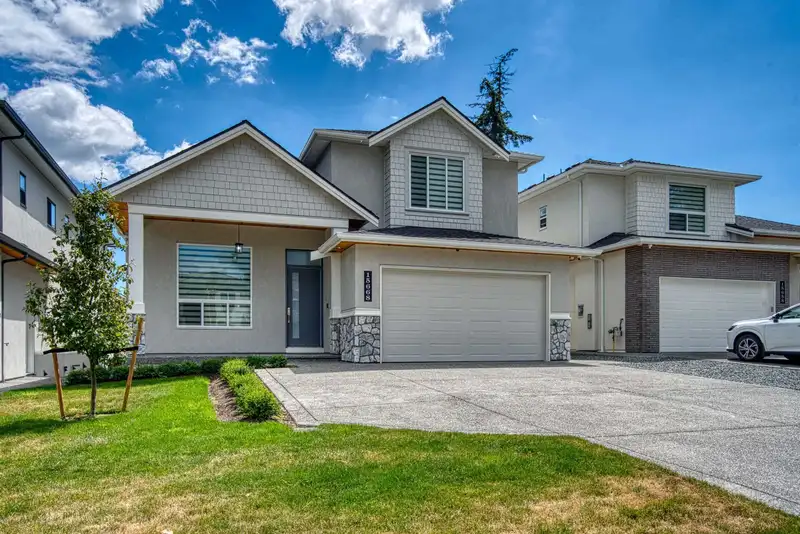 15668 82A AVENUE - photo 1 of 40