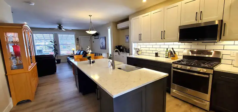 34757 1ST AVENUE - photo 2 of 39
