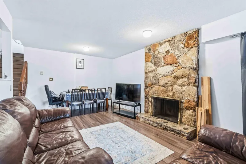 8680 CITADEL CRESCENT - photo 4 of 21