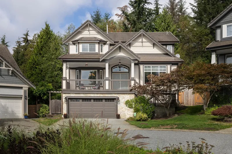 118 CHESTNUT COURT - photo 1 of 25