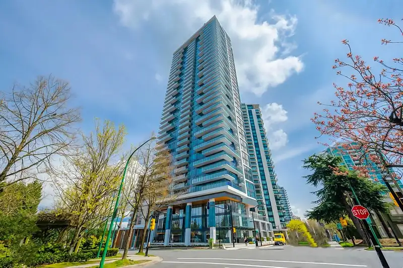 1905 4711 HAZEL STREET - photo 1 of 38