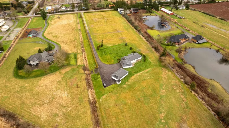 15145 HARRIS ROAD - photo 4 of 25