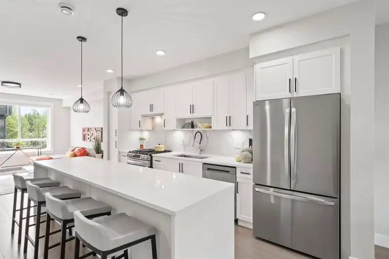 5 17155 79A AVENUE - photo 3 of 26