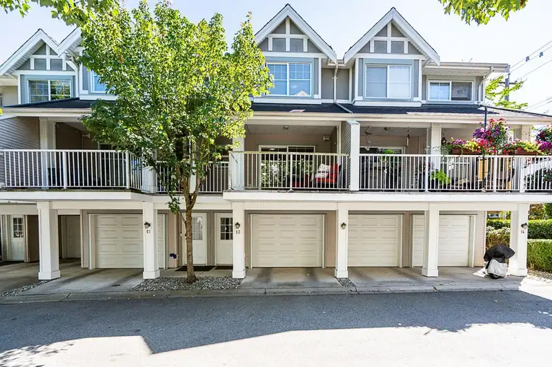 13 6555 192A STREET - photo 1 of 35