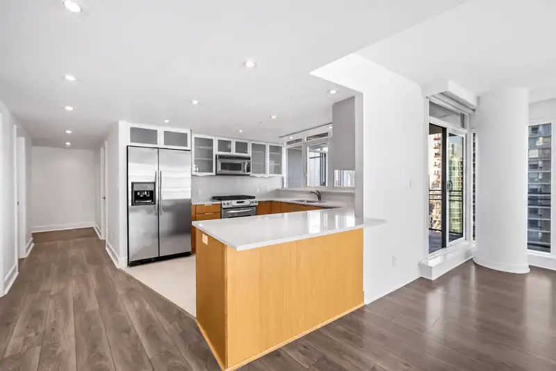 2302 1205 W HASTINGS STREET - photo 3 of 40