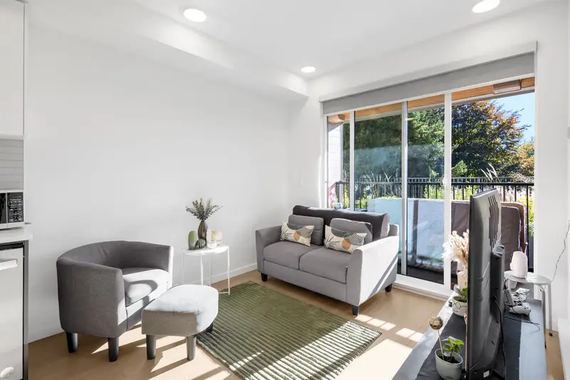 306 37994 2ND AVENUE - photo 2 of 21