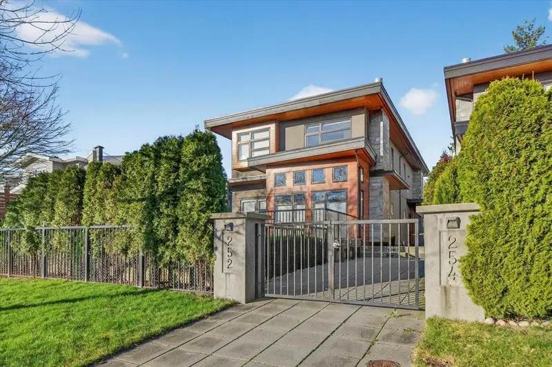 2 252 E 19TH STREET - photo 1 of 25