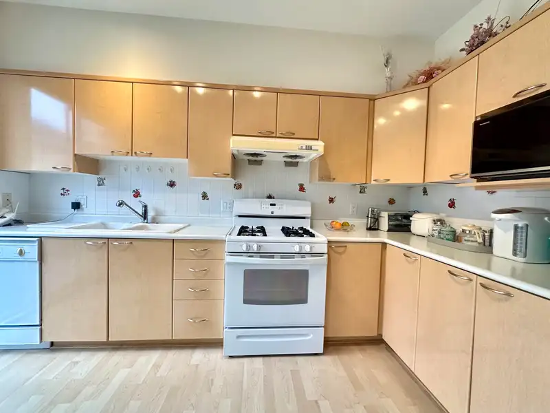 139 3880 WESTMINSTER HIGHWAY - photo 4 of 6