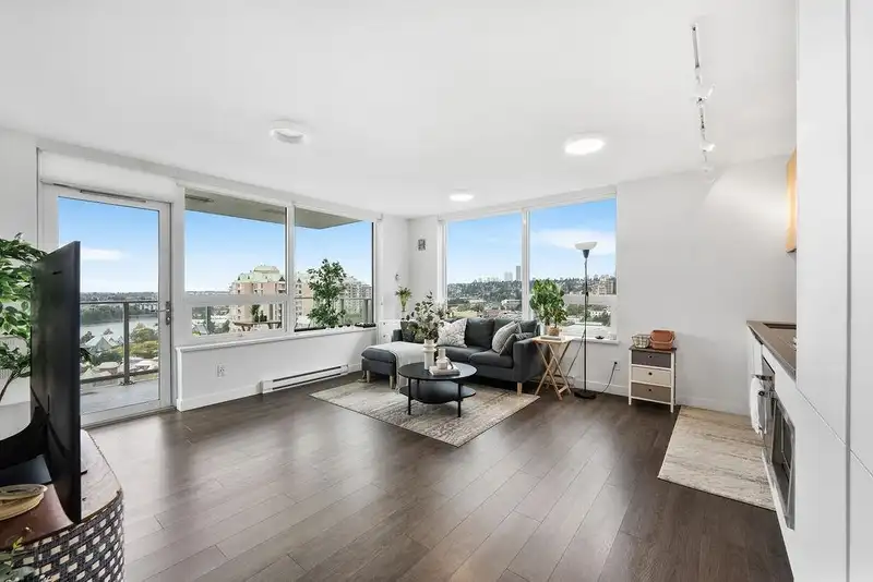 1502 988 QUAYSIDE DRIVE - photo 2 of 28