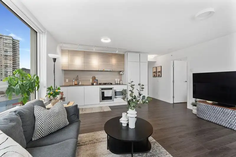 1502 988 QUAYSIDE DRIVE - photo 3 of 28