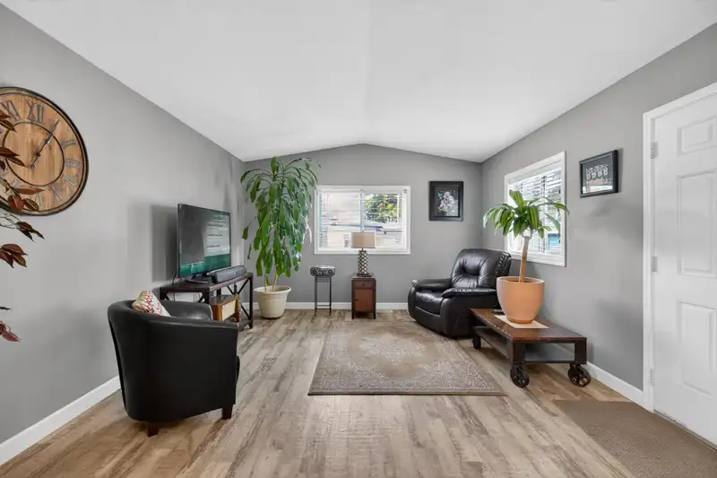 17 24330 FRASER HIGHWAY - photo 4 of 24