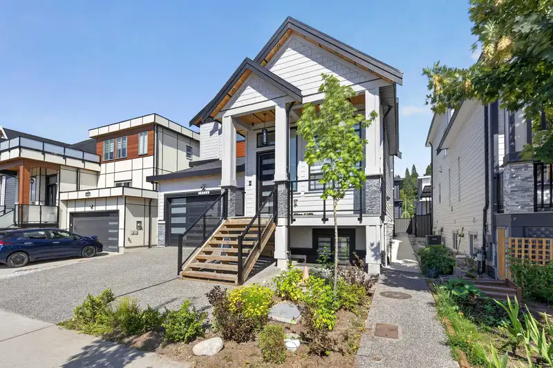 10628 124 STREET - photo 3 of 40