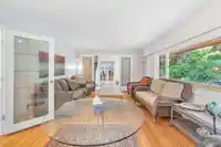 670 ST. ANDREWS ROAD - thumbnail 4
