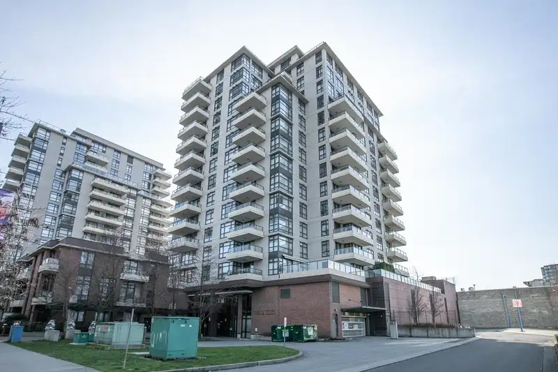 404 8120 LANSDOWNE ROAD - photo 1 of 22