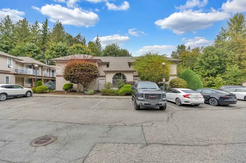 404 1750 MCKENZIE ROAD - photo 2 of 30