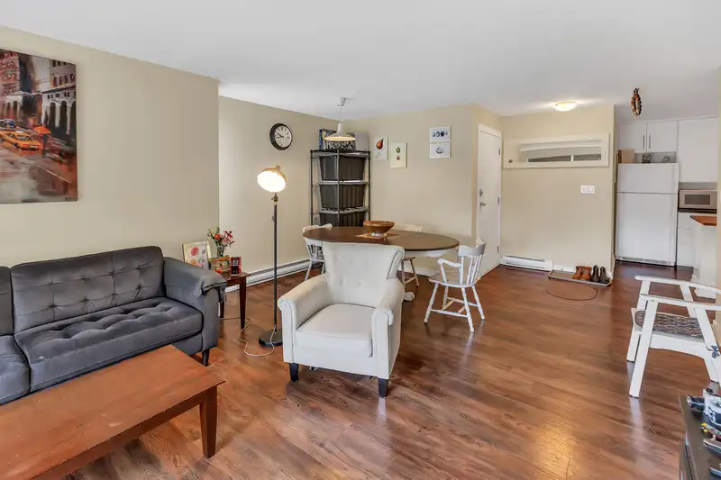 404 1750 MCKENZIE ROAD - photo 4 of 30