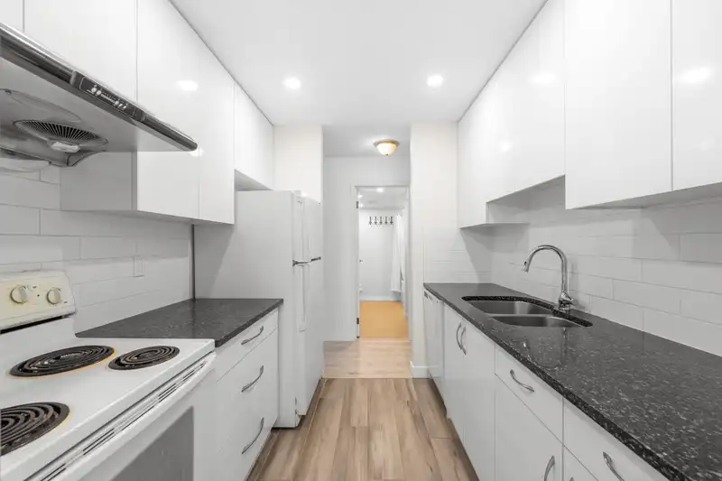 125 7431 MINORU BOULEVARD - photo 4 of 39