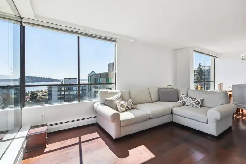 803 1412 ESQUIMALT AVENUE - photo 1 of 27