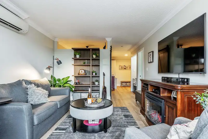 203 17661 58A AVENUE - photo 3 of 25