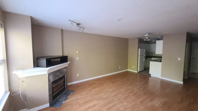 101 14885 100 AVENUE - photo 4 of 8