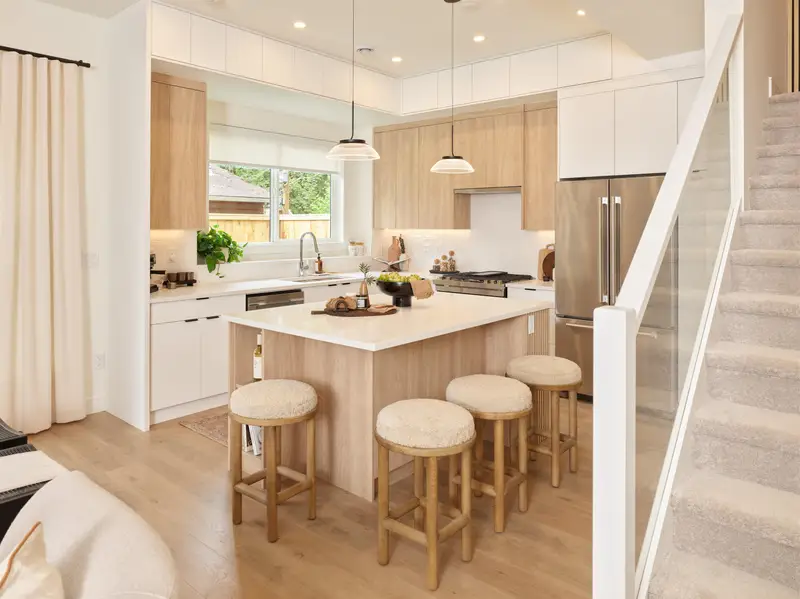 1 23697 FERN CRESCENT - photo 1 of 12