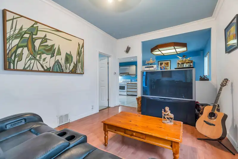 3242 VENABLES STREET - photo 3 of 36