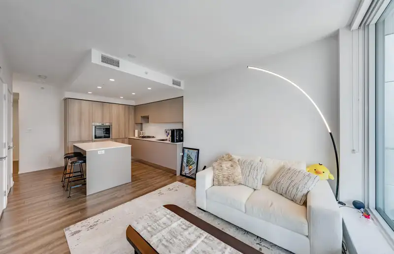 4006 3809 EVERGREEN PLACE - photo 1 of 39